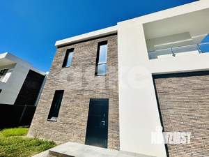 Дом 220м², 2-этажный, участок 5 сот.