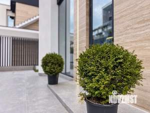 Дом 288м², 2-этажный, участок 5 сот.