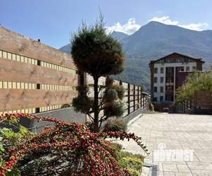 Дом 500м², 3-этажный, участок 8 сот.