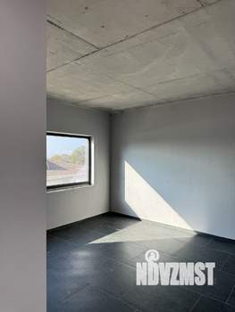 Дом 195м², 2-этажный, участок 6 сот.