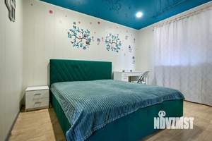 Дом 178м², 3-этажный, участок 3 сот.