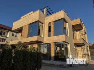 Дом 200м², 3-этажный, участок 4 сот.