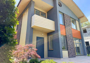 Дом 180м², 2-этажный, участок 5 сот.