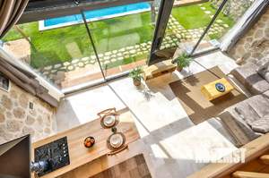 Дом 255м², 2-этажный, участок 7 сот.