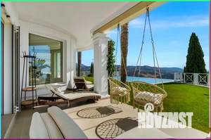 Дом 325м², 2-этажный, участок 12 сот.