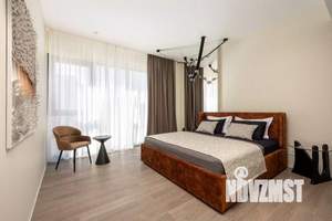 Дом 300м², 2-этажный, участок 7 сот.