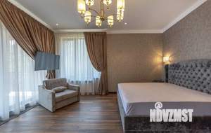 Коттедж 300м², 2-этажный, участок 6 сот.