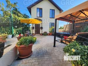 Дом 180м², 2-этажный, участок 6 сот.