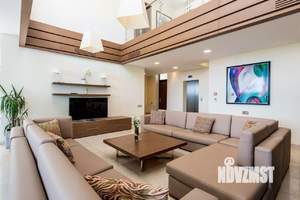 Дом 400м², 3-этажный, участок 12 сот.