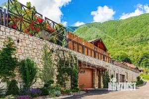 Дом 485м², 3-этажный, участок 8 сот.