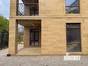 Дом 174м², 3-этажный, участок 5 сот.