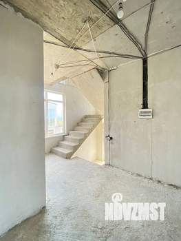 Дом 272м², 3-этажный, участок 3 сот.