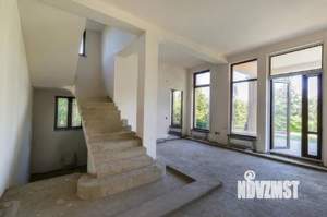 Дом 544м², 4-этажный, участок 20 сот.