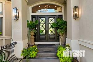 Дом 420м², 2-этажный, участок 14 сот.