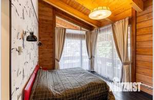 Дом 400м², 2-этажный, участок 15 сот.