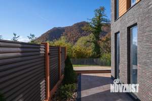 Дом 300м², 3-этажный, участок 6 сот.