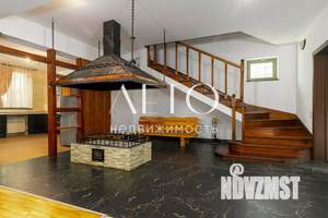 Коттедж 398м², 2-этажный, участок 6 сот.