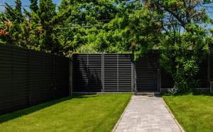 Дом 288м², 3-этажный, участок 8 сот.