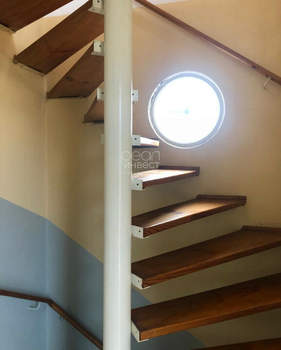 Дом 60м², 3-этажный, участок 8 сот.