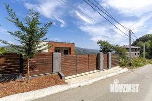 Дом 426м², 3-этажный, участок 20 сот.