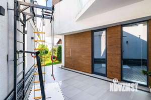 Дом 259м², 3-этажный, участок 4 сот.