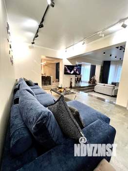 Дом 400м², 3-этажный, участок 9 сот.