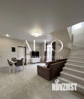 Дом 100м², 2-этажный, участок 6 сот.