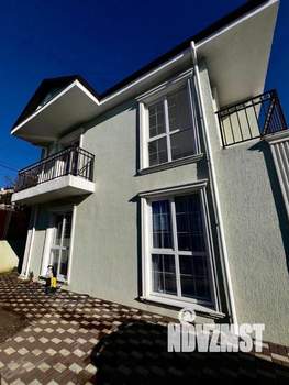 Дом 173м², 2-этажный, участок 3 сот.