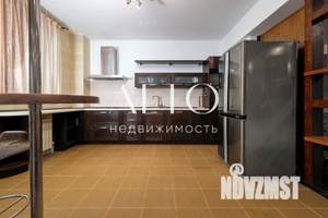 Коттедж 398м², 2-этажный, участок 6 сот.