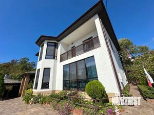 Дом 195м², 2-этажный, участок 7 сот.