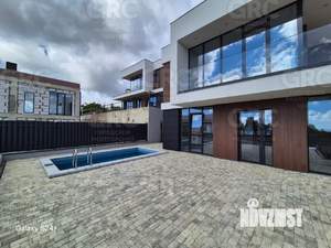 Коттедж 200м², 2-этажный, участок 5 сот.