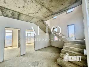 Дом 154м², 2-этажный, участок 4 сот.