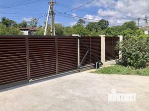 Дом 220м², 2-этажный, участок 9 сот.