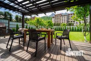 Коттедж 142м², 2-этажный, участок 5 сот.