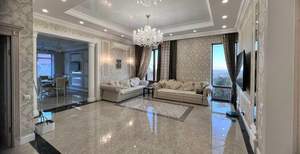 Дом 220м², 2-этажный, участок 5 сот.