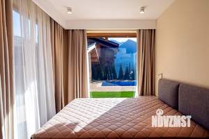 Дом 290м², 3-этажный, участок 9 сот.