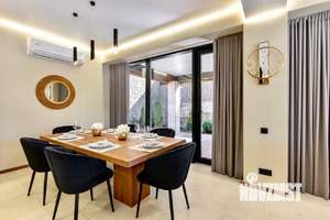 Дом 290м², 2-этажный, участок 12 сот.