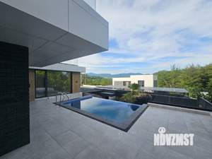 Дом 270м², 2-этажный, участок 6 сот.