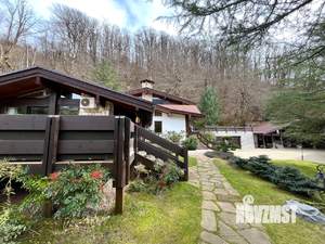 Дом 350м², 2-этажный, участок 15 сот.