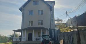 Дом 240м², 3-этажный, участок 9 сот.