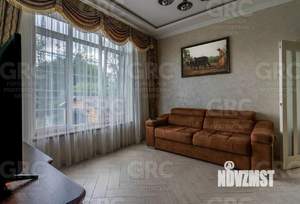 Дом 160м², 2-этажный, участок 10 сот.