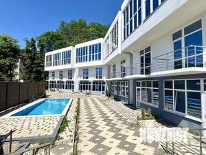 Дом 150м², 3-этажный, участок 10 сот.