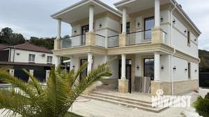 Дом 190м², 2-этажный, участок 6 сот.