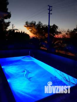 Дом 220м², 3-этажный, участок 6 сот.