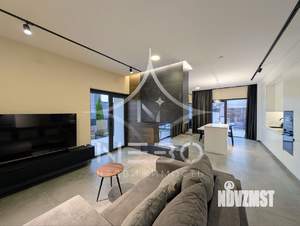 Дом 230м², 2-этажный, участок 5 сот.