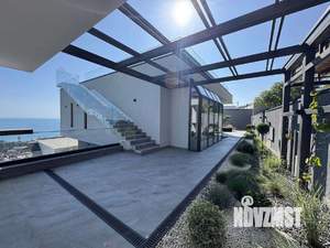 Дом 224м², 2-этажный, участок 4 сот.