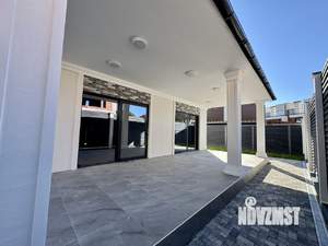 Коттедж 230м², 2-этажный, участок 6 сот.