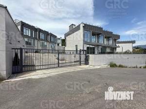 Таунхаус 150м², 3-этажный, участок 2 сот.