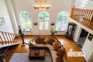 Дом 414м², 3-этажный, участок 27 сот.