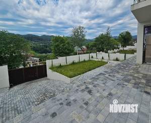 Дом 212м², 3-этажный, участок 5 сот.